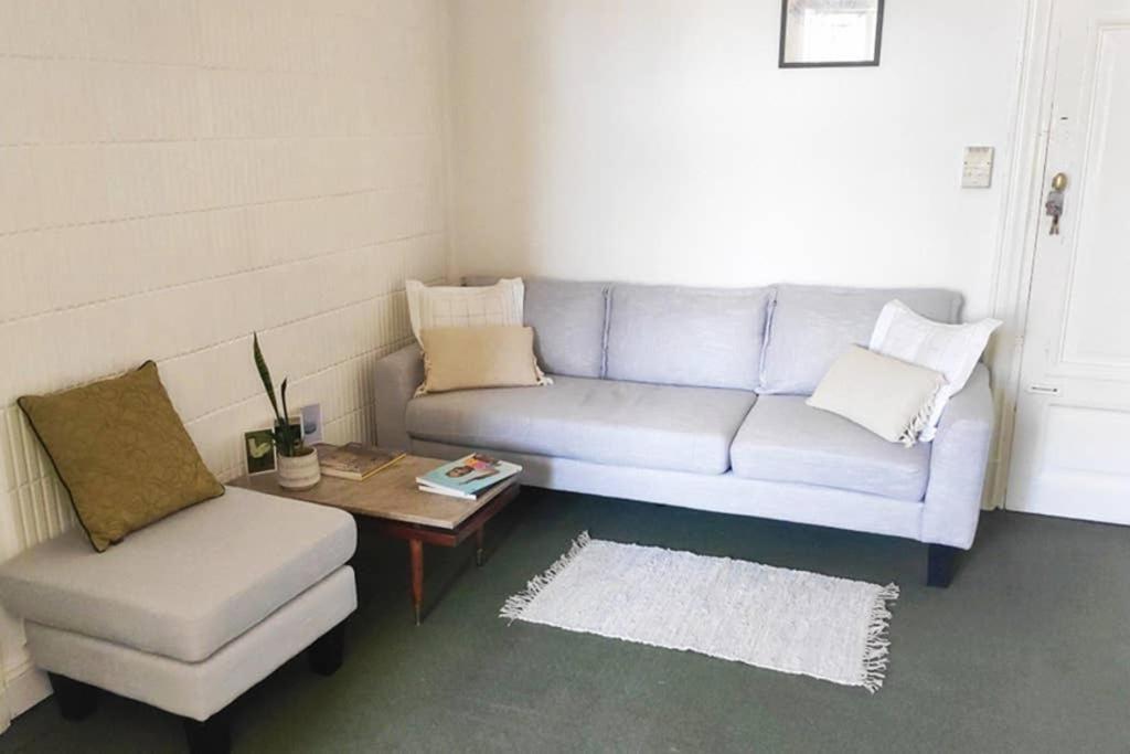 Obelisco Luminoso: Spacious 3-Room Apartment Near Teatro Colón Buenos Aires Exterior photo
